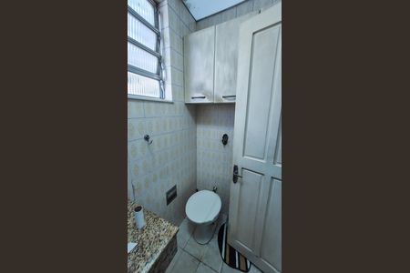 Casa para alugar com 360m², 4 quartos e 3 vagas Casa para alugar com 360m², 4 quartos e 3 vagasCasa 1 - Banheiro Social