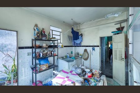 Casa para alugar com 360m², 4 quartos e 3 vagas Casa para alugar com 360m², 4 quartos e 3 vagasCasa 1 - Área de serviço