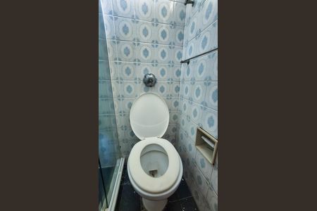 Casa para alugar com 360m², 4 quartos e 3 vagas Casa para alugar com 360m², 4 quartos e 3 vagasCasa 1 - Quarto 3 - Banheiro