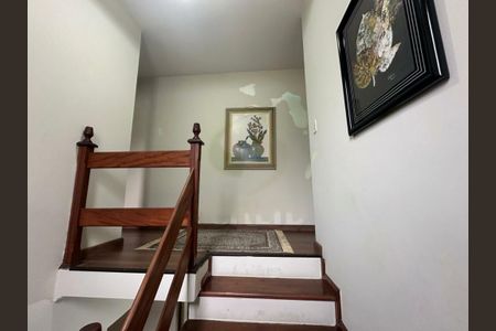 Casa à venda com 4 quartos, 150m² em Vila Anhanguera, São Paulo