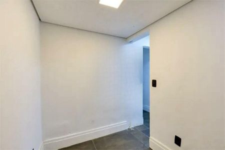 Casa à venda com 3 quartos, 300m² em Parque Residencial Julia, São Paulo