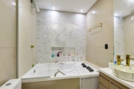 Casa à venda com 300m², 3 quartos e 3 vagas