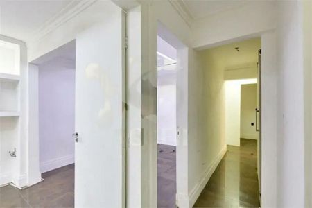 Casa à venda com 300m², 3 quartos e 3 vagas