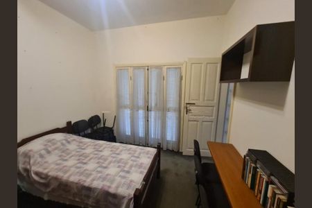 Casa à venda com 4 quartos, 360m² em Jardim Luzitania, São Paulo