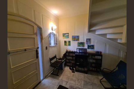 Casa à venda com 360m², 4 quartos e sem vaga