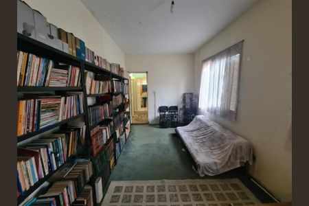Casa à venda com 4 quartos, 360m² em Jardim Luzitania, São Paulo