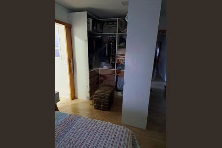 Casa à venda com 3 quartos, 280m² em Interlagos, São Paulo