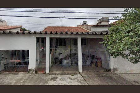 Casa à venda com 130m², 2 quartos e 2 vagas