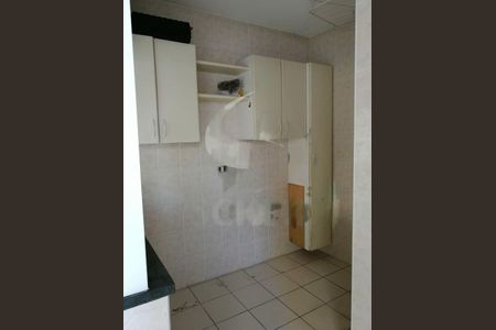 Casa à venda com 104m², 3 quartos e 2 vagas