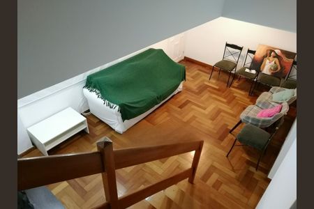 Casa à venda com 104m², 3 quartos e 2 vagas