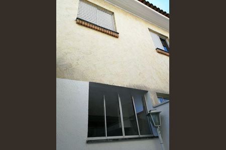 Casa à venda com 104m², 3 quartos e 2 vagas