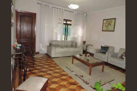 Casa à venda com 3 quartos, 143m² em Jardim Santa Cruz (Campo Grande), São Paulo
