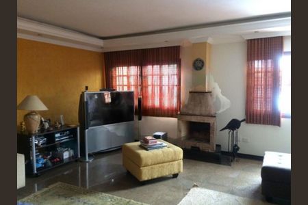 Casa à venda com 4 quartos, 220m² em Vila Sao Pedro, São Paulo