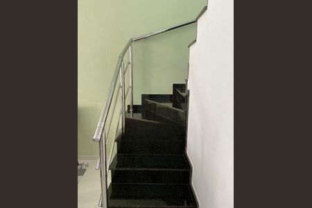 Casa à venda com 129m², 3 quartos e 2 vagas