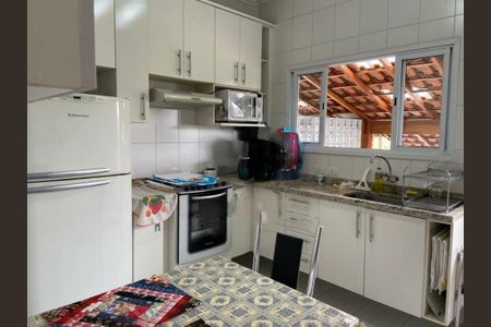 Casa à venda com 129m², 3 quartos e 2 vagas