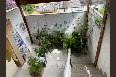 Casa à venda com 129m², 3 quartos e 2 vagas