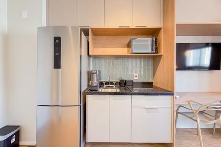 Studio para alugar com 25m², 1 quarto e sem vaga Studio para alugar com 25m², 1 quarto e sem vagaCozinha