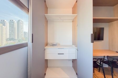 Studio para alugar com 25m², 1 quarto e sem vagaArmários