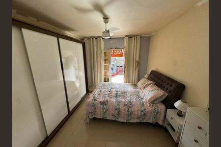 Casa à venda com 4 quartos, 135m² em Parque Jabaquara, São Paulo
