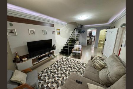 Casa à venda com 4 quartos, 135m² em Parque Jabaquara, São Paulo