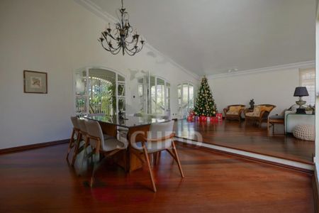 Casa à venda com 4 quartos, 450m² em Jardim Marajoara, São Paulo