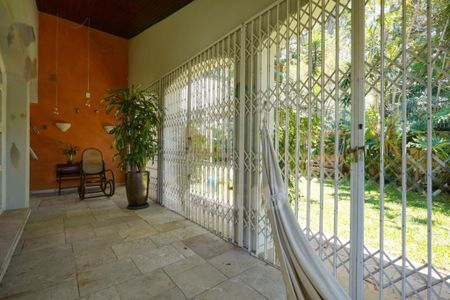 Casa à venda com 4 quartos, 450m² em Jardim Marajoara, São Paulo