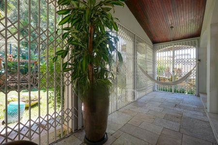 Casa à venda com 4 quartos, 450m² em Jardim Marajoara, São Paulo