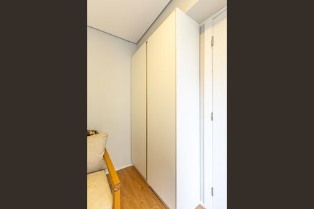Apartamento à venda com 89m², 2 quartos e 1 vaga Apartamento à venda com 89m², 2 quartos e 1 vagaEscritório