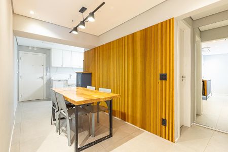 Apartamento à venda com 89m², 2 quartos e 1 vaga Apartamento à venda com 89m², 2 quartos e 1 vagaSala