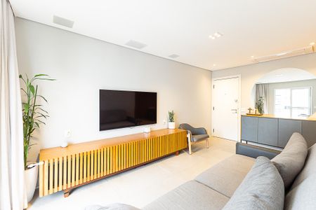 Apartamento à venda com 89m², 2 quartos e 1 vaga Apartamento à venda com 89m², 2 quartos e 1 vagaSala