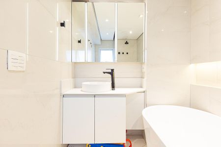 Apartamento à venda com 89m², 2 quartos e 1 vaga Apartamento à venda com 89m², 2 quartos e 1 vagaBanheiro da Suíte