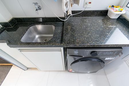 Apartamento à venda com 64m², 2 quartos e 1 vaga Apartamento à venda com 64m², 2 quartos e 1 vagaÁrea de Serviço