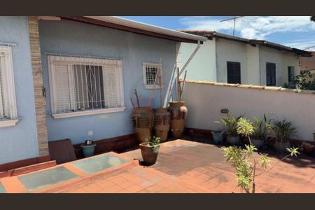 Casa à venda com 3 quartos, 150m² em Campo Grande, São Paulo