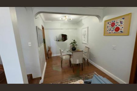 Casa à venda com 3 quartos, 150m² em Campo Grande, São Paulo