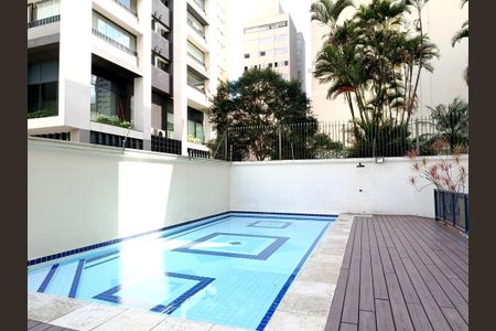 Apartamento à venda com 106m², 3 quartos e 1 vaga Apartamento à venda com 106m², 3 quartos e 1 vagaPiscina