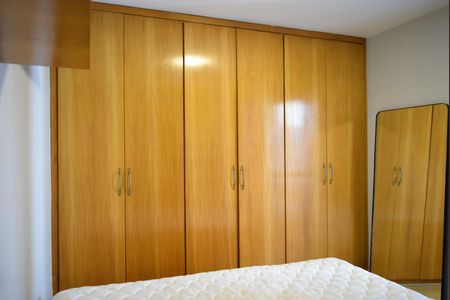 Apartamento à venda com 106m², 3 quartos e 1 vagaQuarto 2
