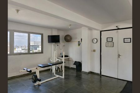 Apartamento à venda com 106m², 3 quartos e 1 vaga Apartamento à venda com 106m², 3 quartos e 1 vagaAcademia