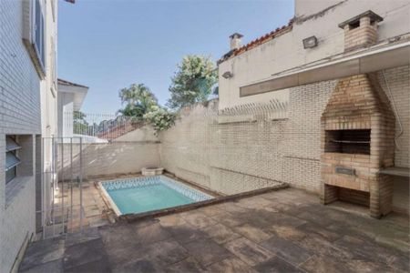 Casa à venda com 393m², 5 quartos e 8 vagas