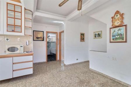 Casa à venda com 393m², 5 quartos e 8 vagas
