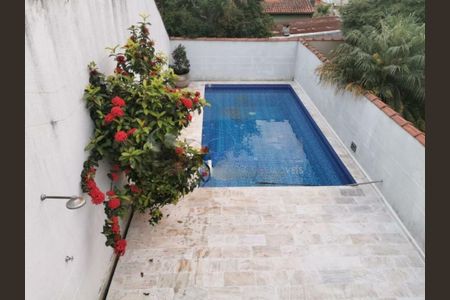Casa à venda com 190m², 3 quartos e 4 vagas