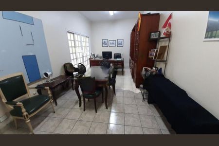 Casa à venda com 190m², 3 quartos e 4 vagas
