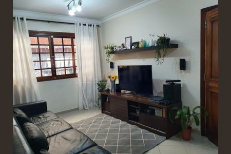 Casa à venda com 2 quartos, 120m² em Jardim Aeroporto, São Paulo
