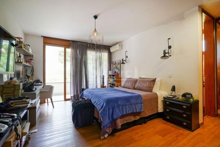 Casa à venda com 5 quartos, 881m² em Chácara das Paineiras, São Paulo