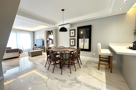 Casa para alugar com 140m², 3 quartos e 2 vagas Casa para alugar com 140m², 3 quartos e 2 vagasSala de Jantar