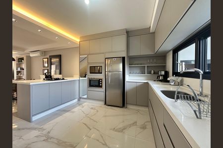 Casa para alugar com 140m², 3 quartos e 2 vagas Casa para alugar com 140m², 3 quartos e 2 vagasCozinha