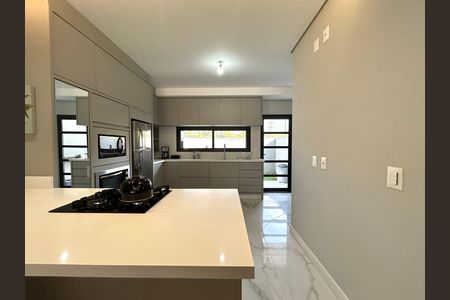 Casa para alugar com 140m², 3 quartos e 2 vagas Casa para alugar com 140m², 3 quartos e 2 vagasCozinha