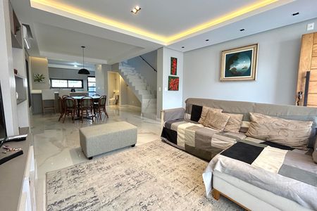 Sala de casa para alugar com 3 quartos, 140m² em Lagoa da Conceição, Florianópolis