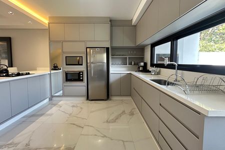 Casa para alugar com 140m², 3 quartos e 2 vagas Casa para alugar com 140m², 3 quartos e 2 vagasCozinha
