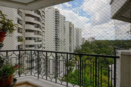 Apartamento à venda com 309m², 4 quartos e 4 vagas