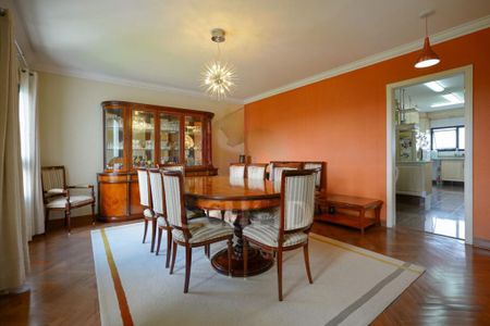 Apartamento à venda com 309m², 4 quartos e 4 vagas